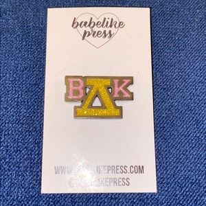 Beychella Beyoncé Homecoming BΔΚ Enamel Pin